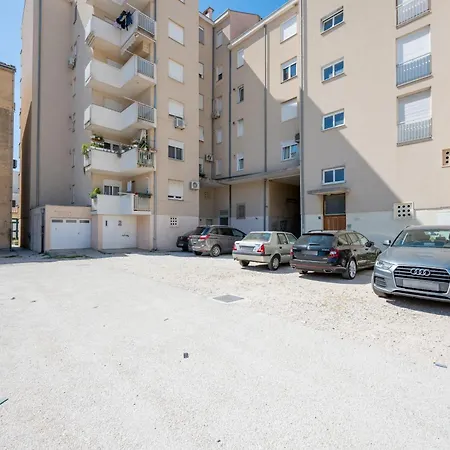 By The Sea Biograd Na Moru, Biograd - 25467 شقة *